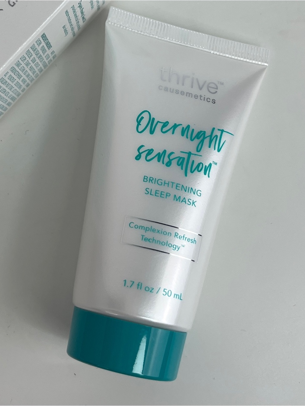 Thrive Causemetics Overnight Sensation Brightening Sleep Mask